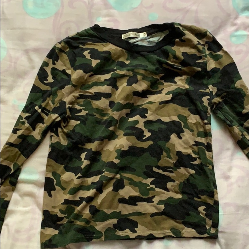 Cropped Camo Long Sleeve